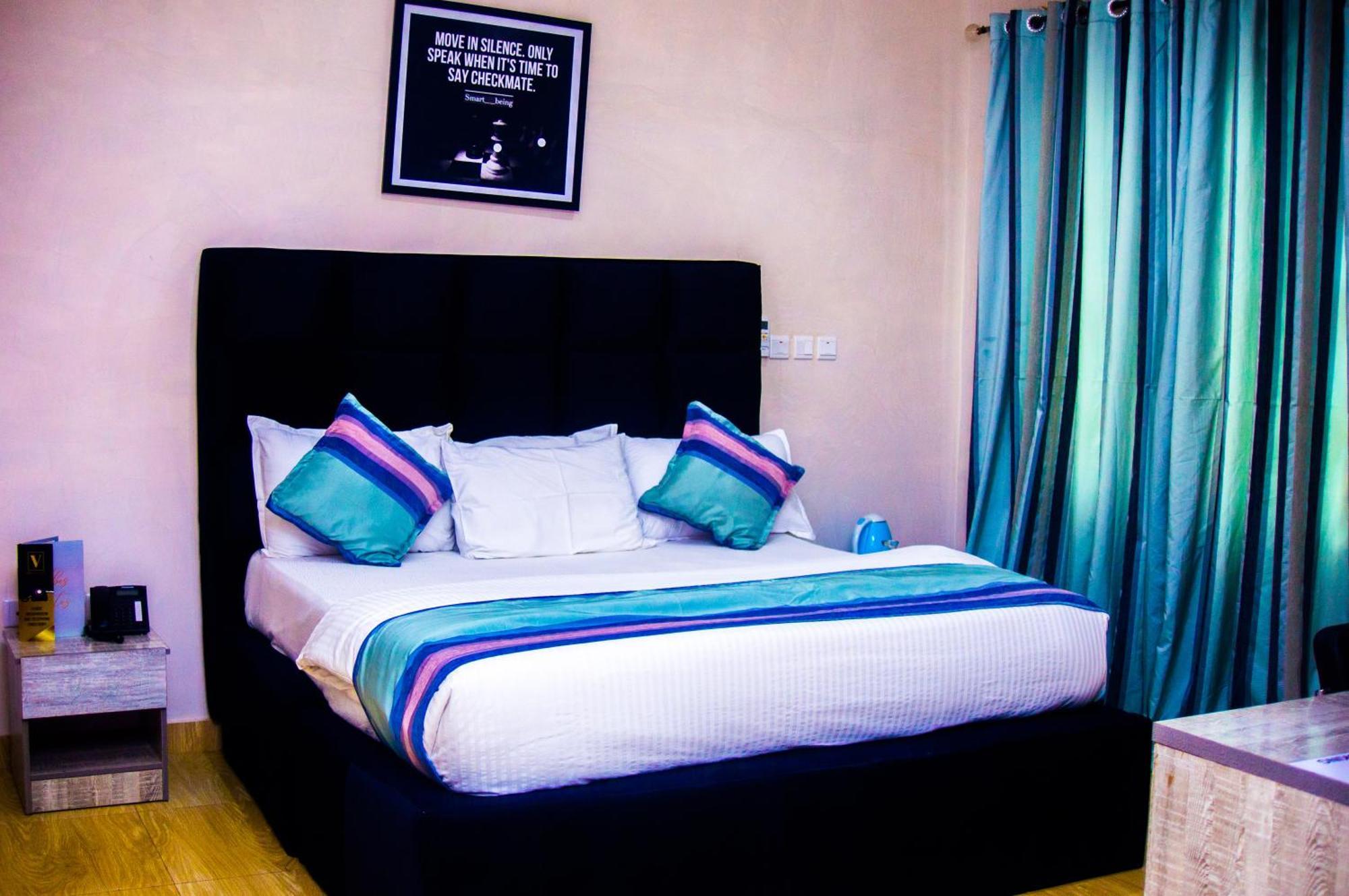 Vibes Suites Kaba Εξωτερικό φωτογραφία