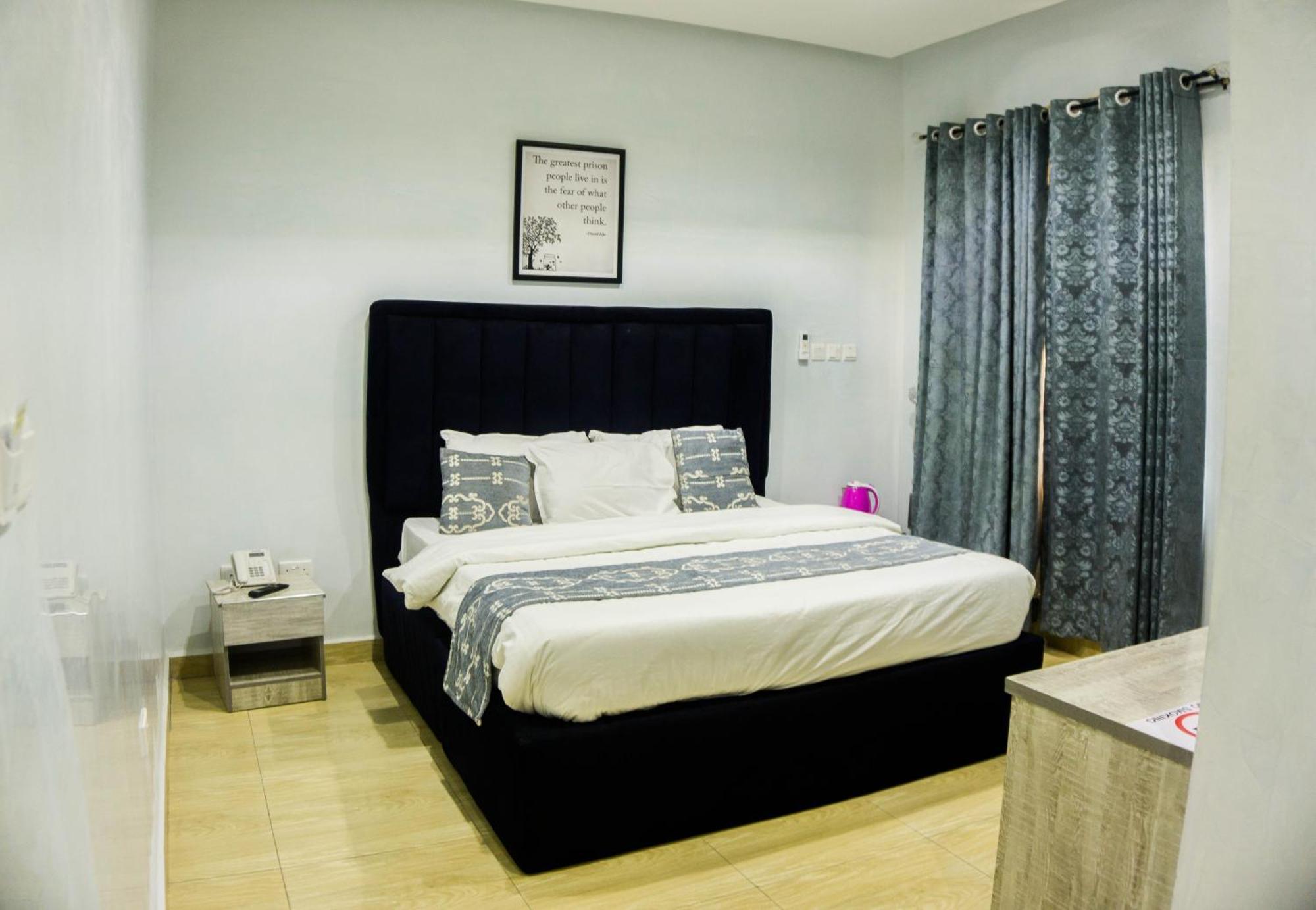 Vibes Suites Kaba Εξωτερικό φωτογραφία