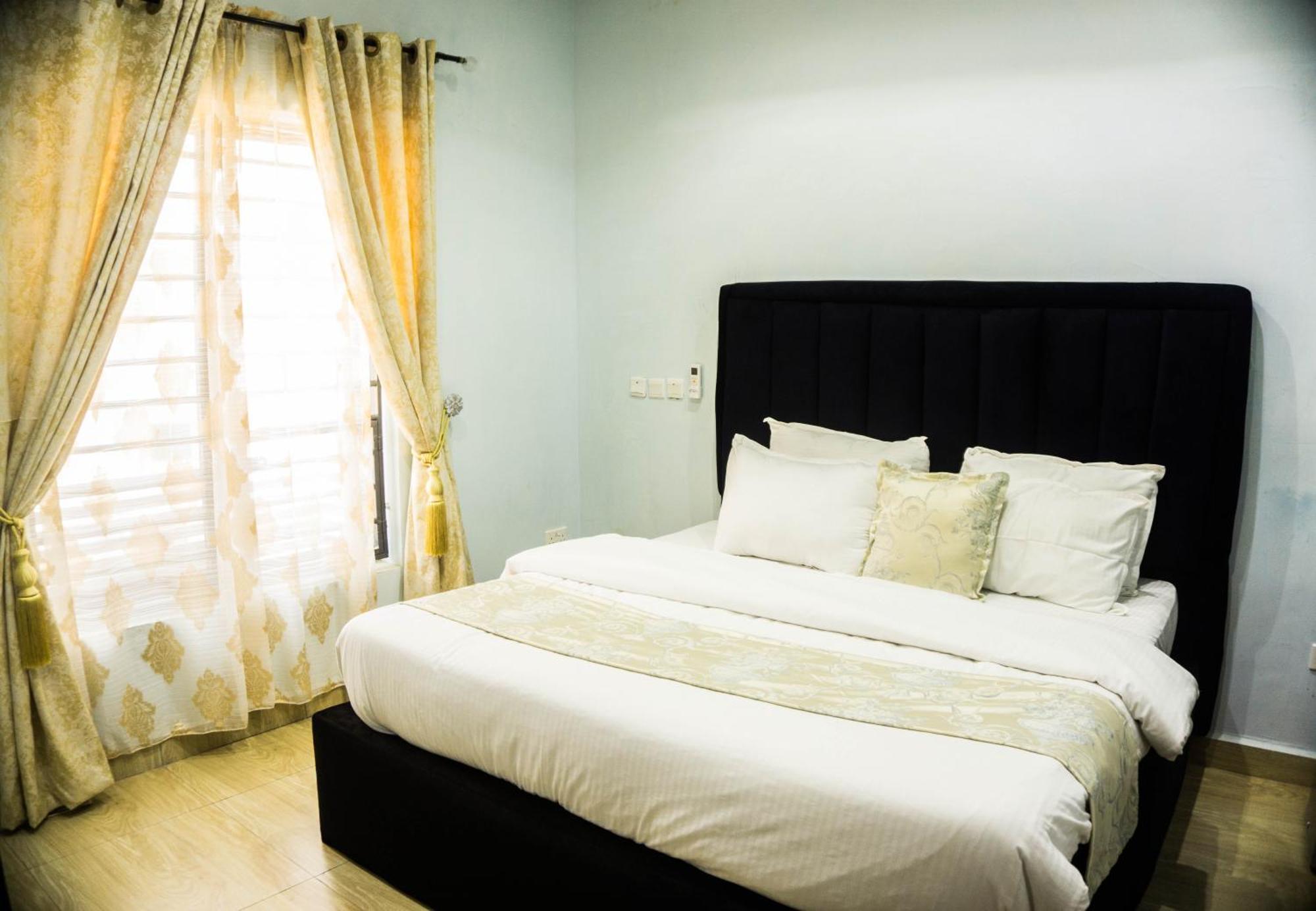 Vibes Suites Kaba Εξωτερικό φωτογραφία